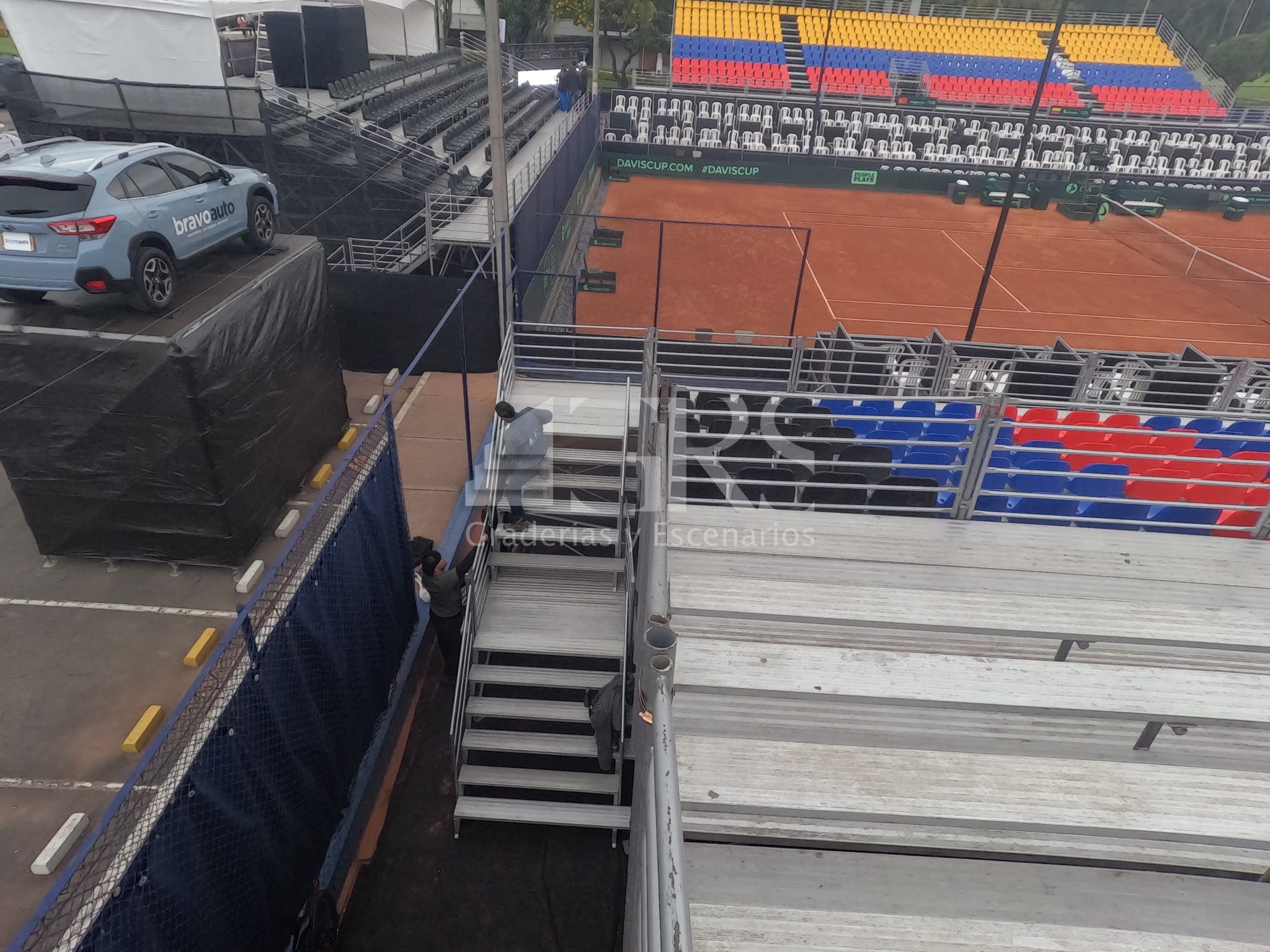 Alquiler de Graderías 70