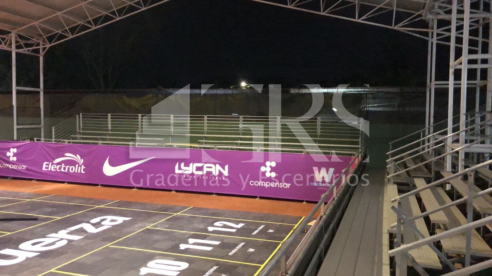 Alquiler de Graderías 73