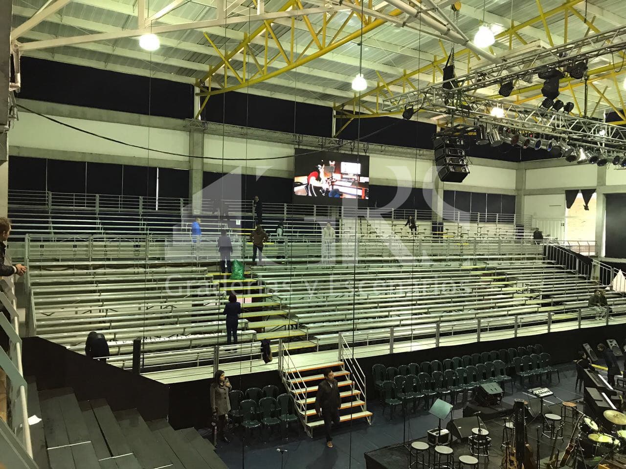 Alquiler de Graderías 80