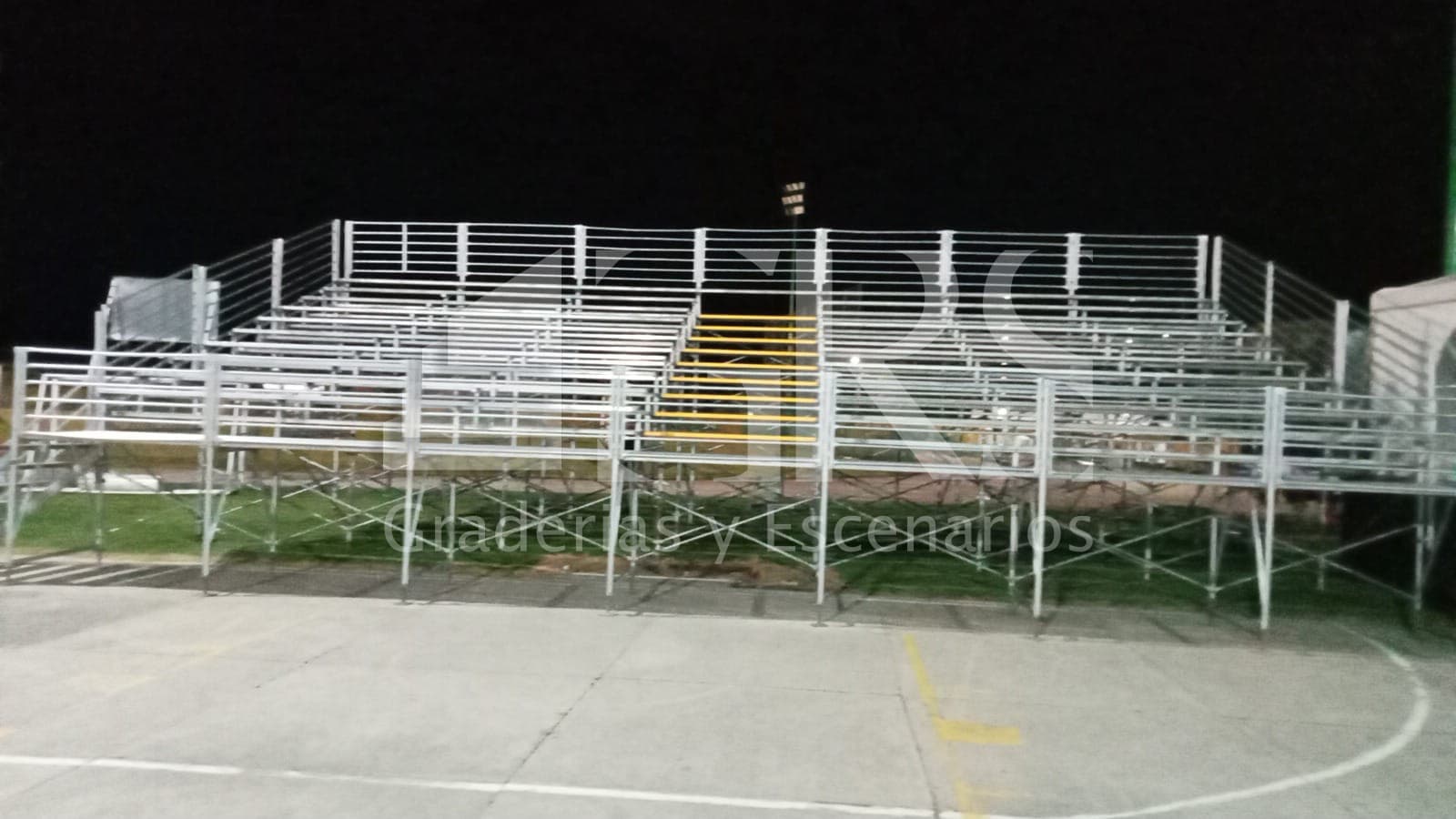 Alquiler de Graderías 89