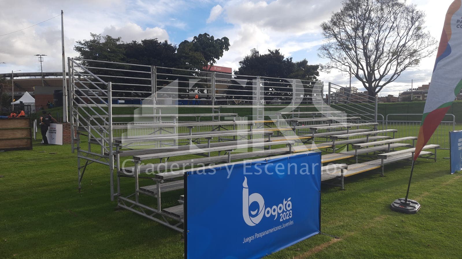 Alquiler de Graderías 93