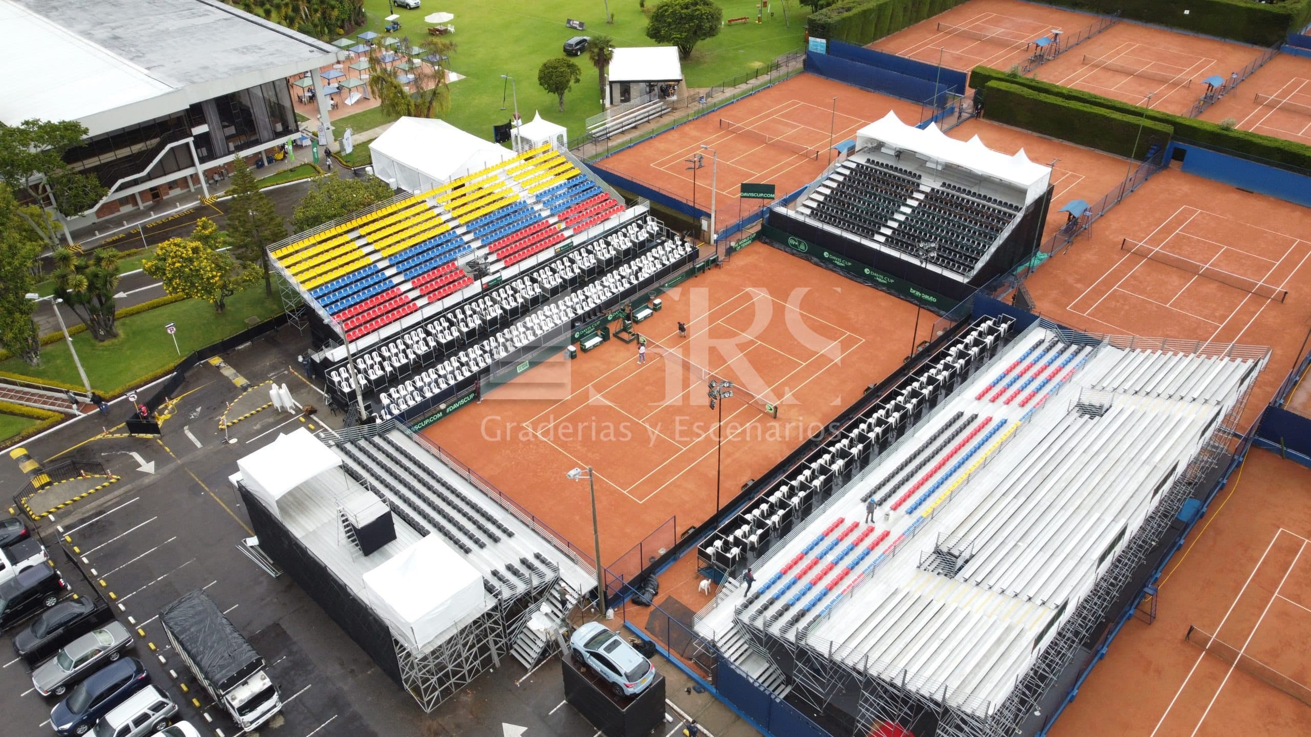 Alquiler de Graderías 96