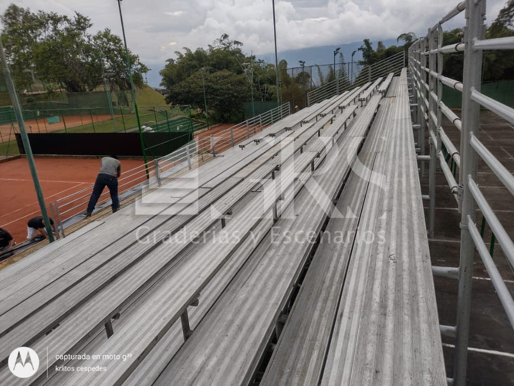 Alquiler de Graderías 128