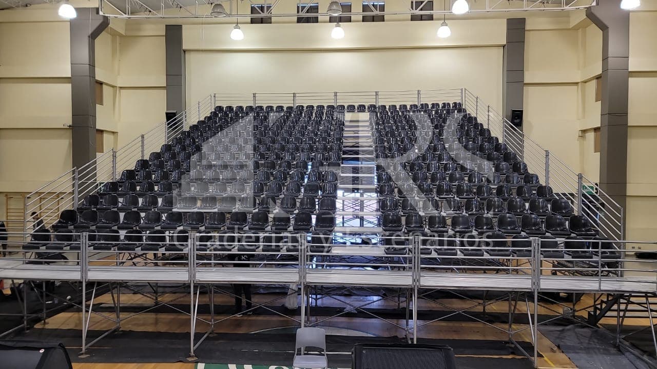 Alquiler de Graderías 133