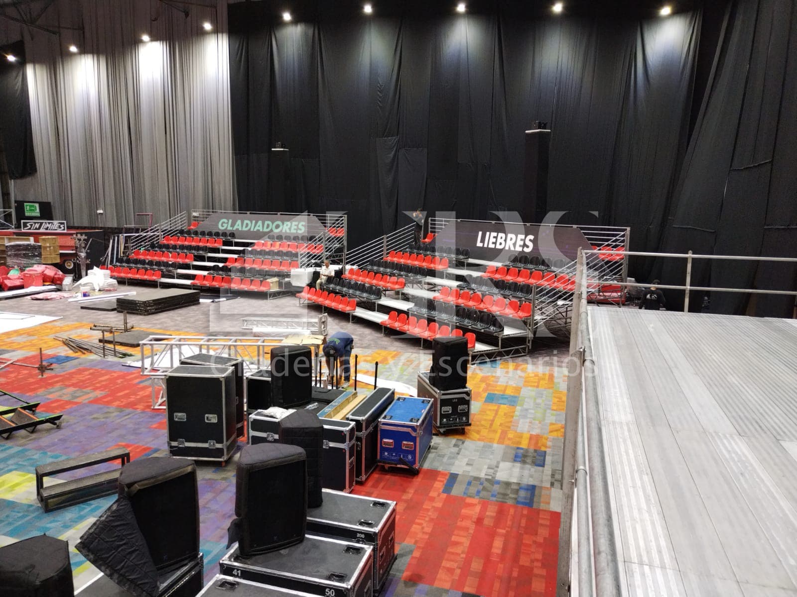 Alquiler de Graderías 135