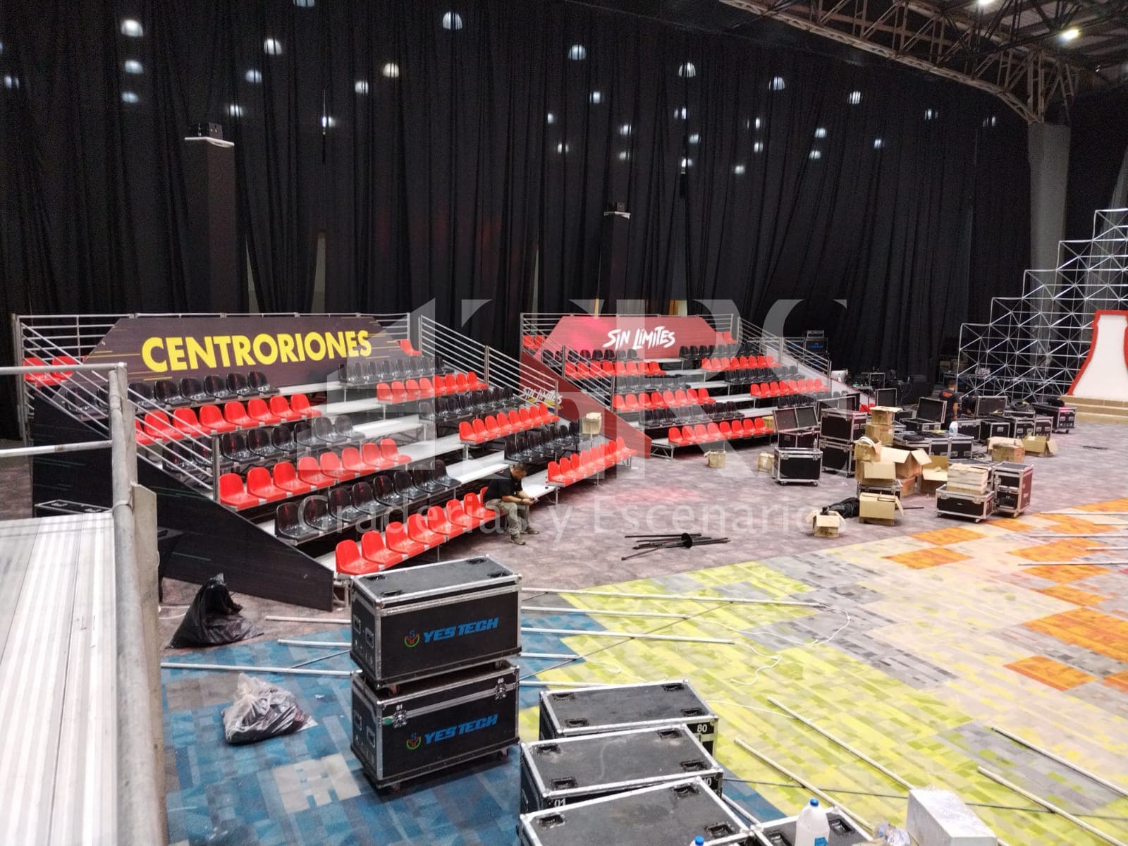 Alquiler de Graderías 136