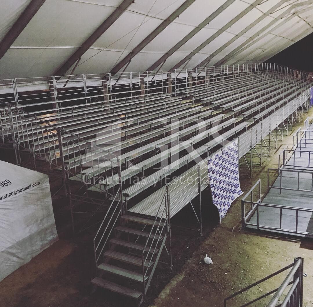 Alquiler de Graderías 141