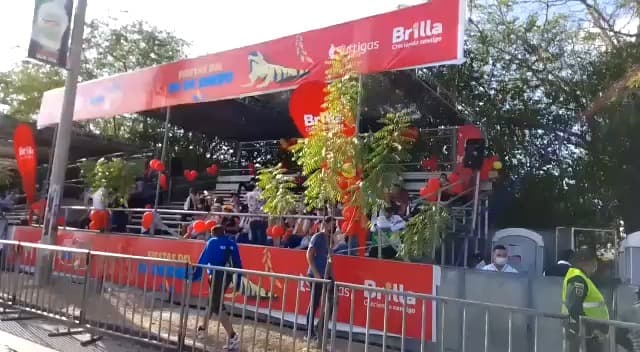 Alquiler de Graderías 151