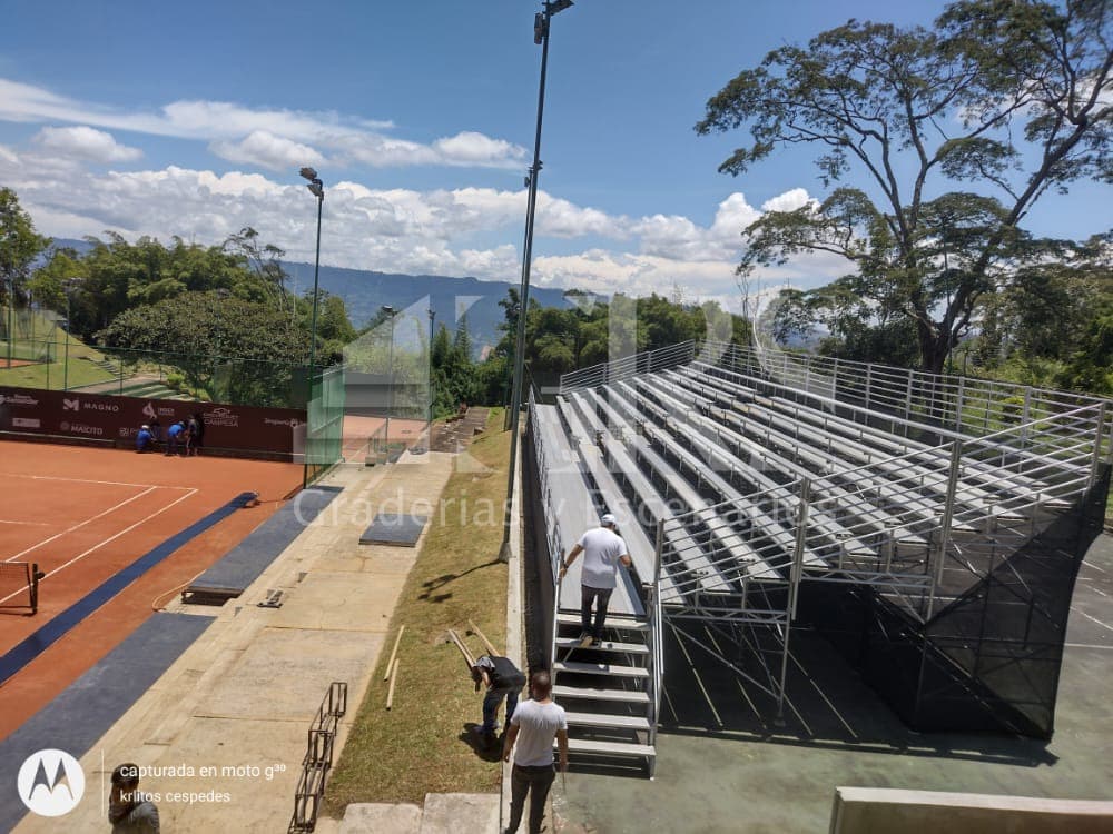 Alquiler de Graderías 154