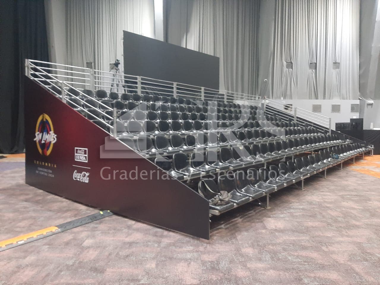 Alquiler de Graderías 155