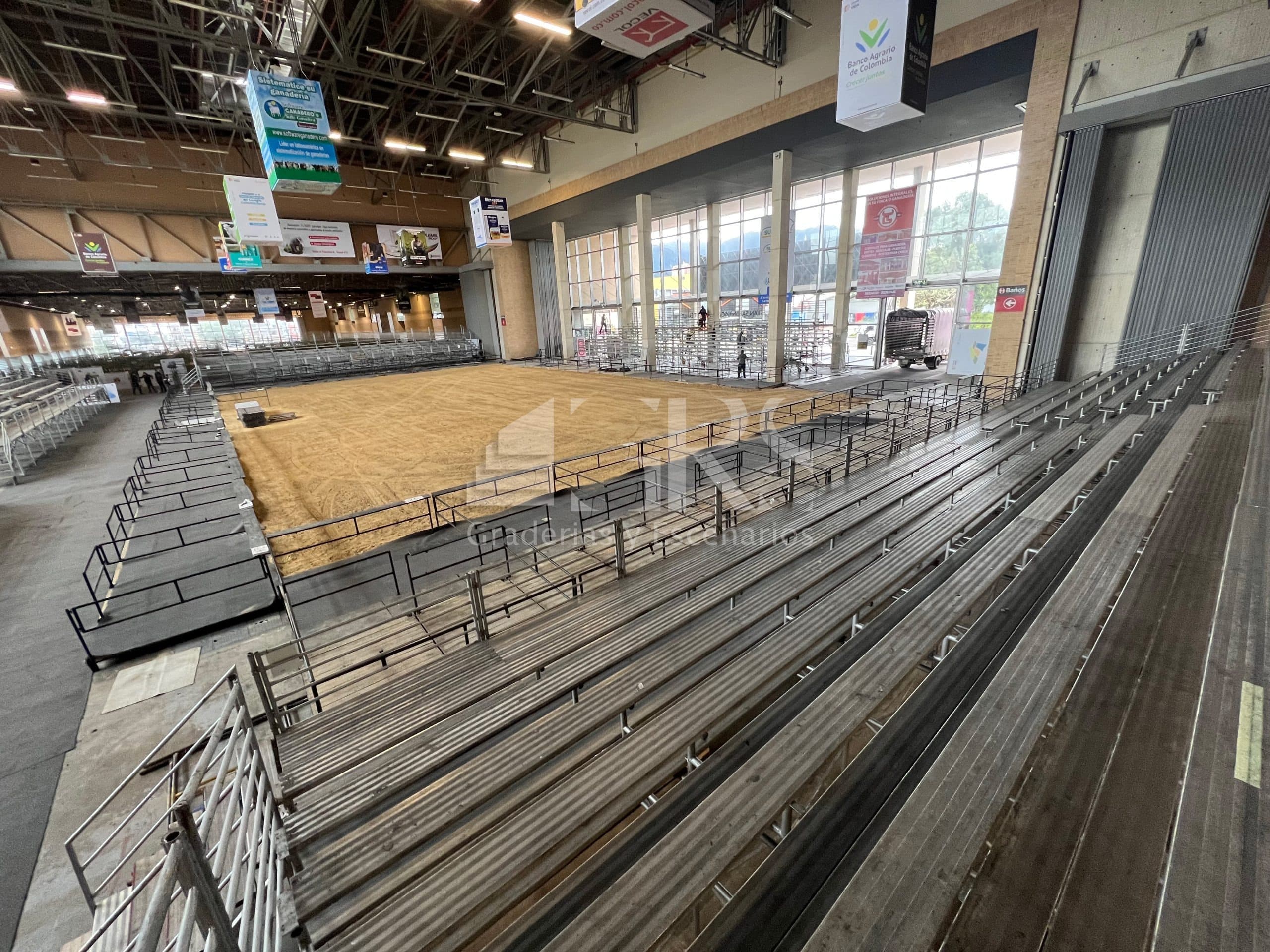 Alquiler de Graderías 18