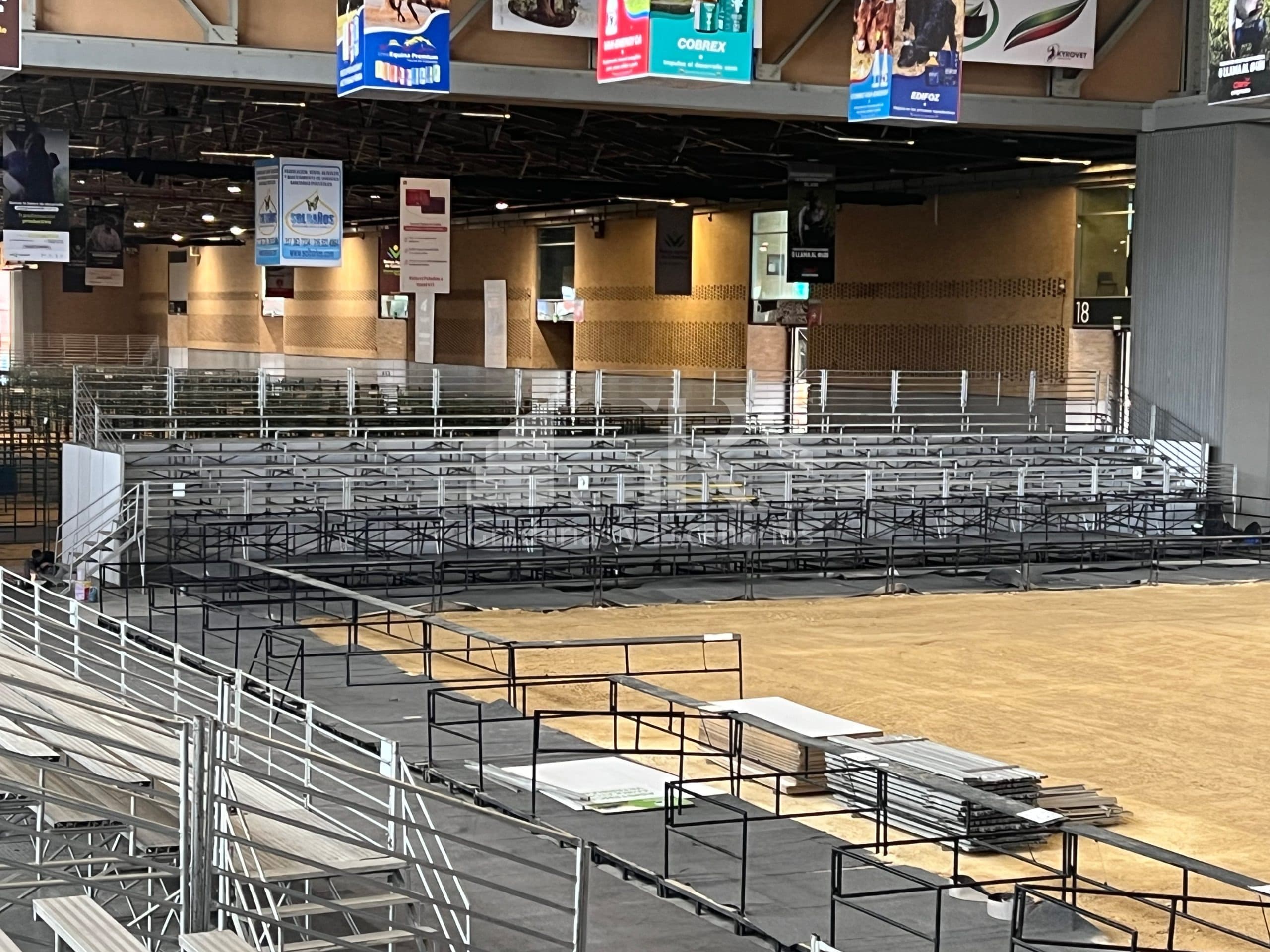 Alquiler de Graderías 22