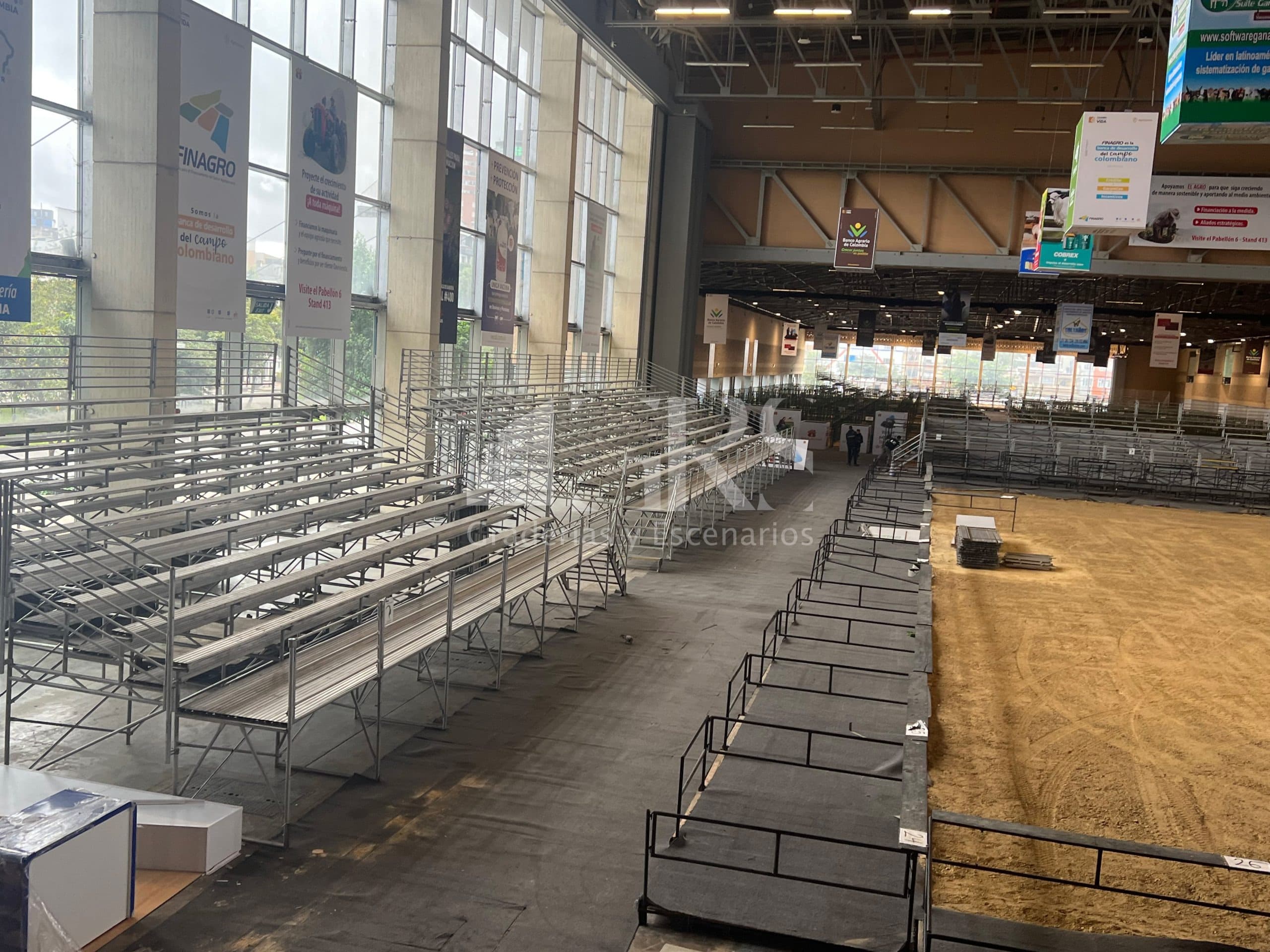 Alquiler de Graderías 25