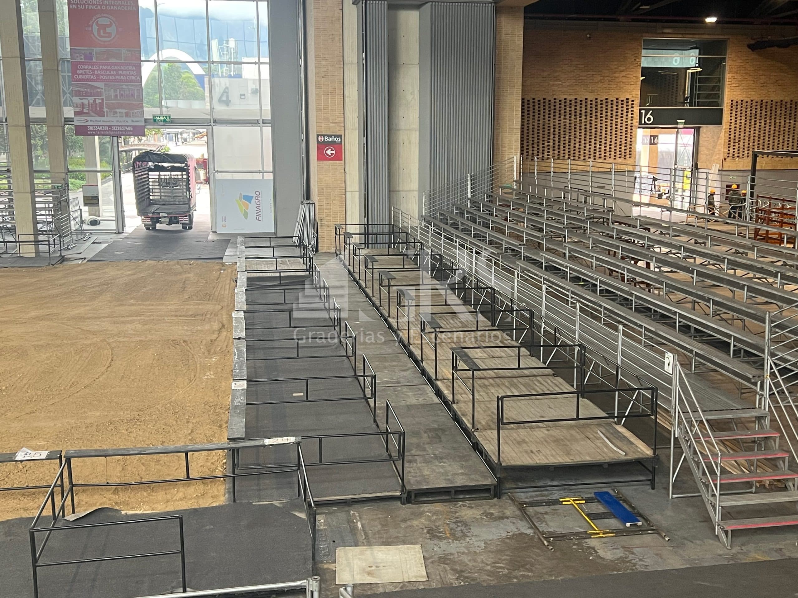 Alquiler de Graderías 27