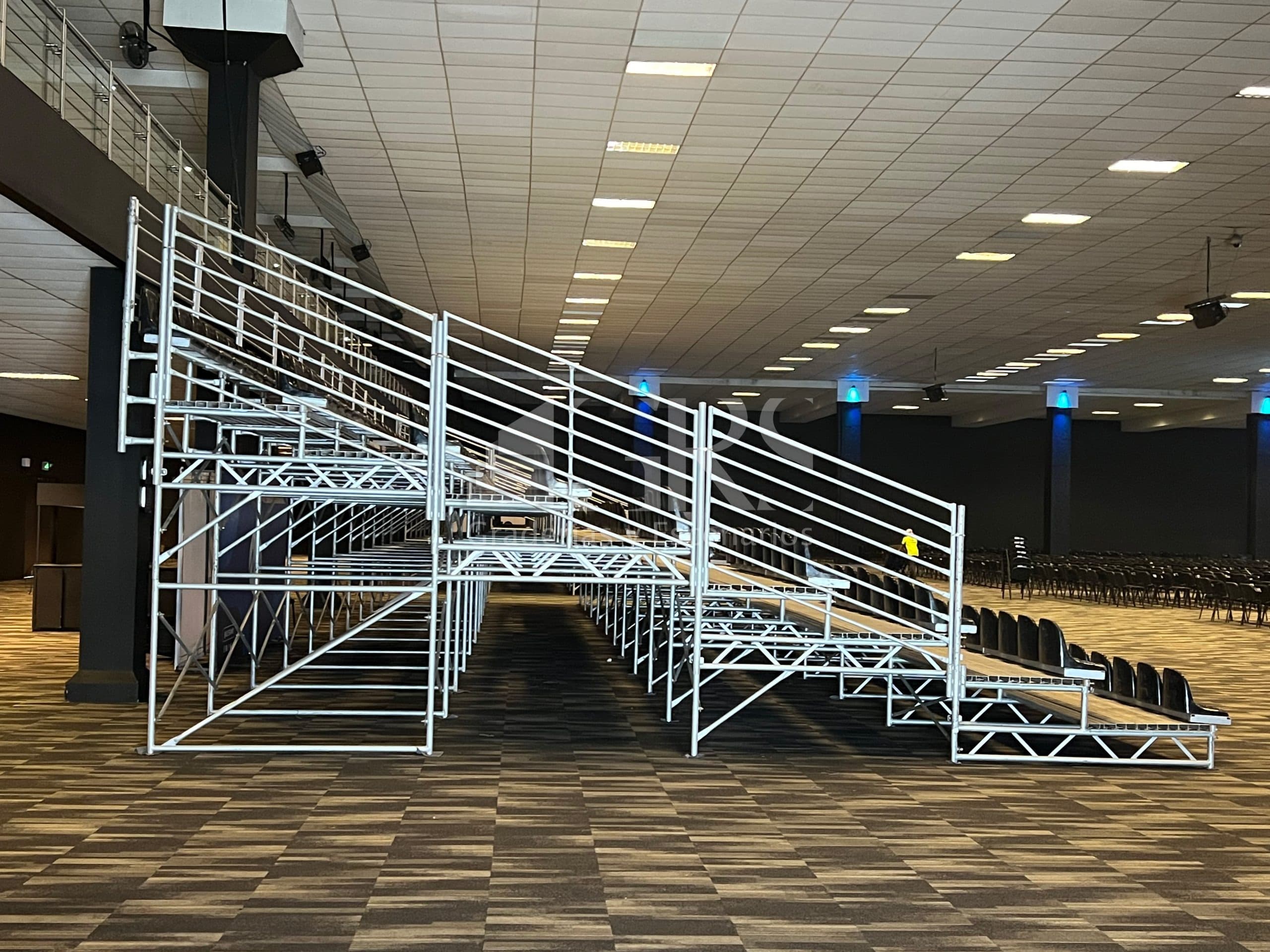 Alquiler de Graderías 32