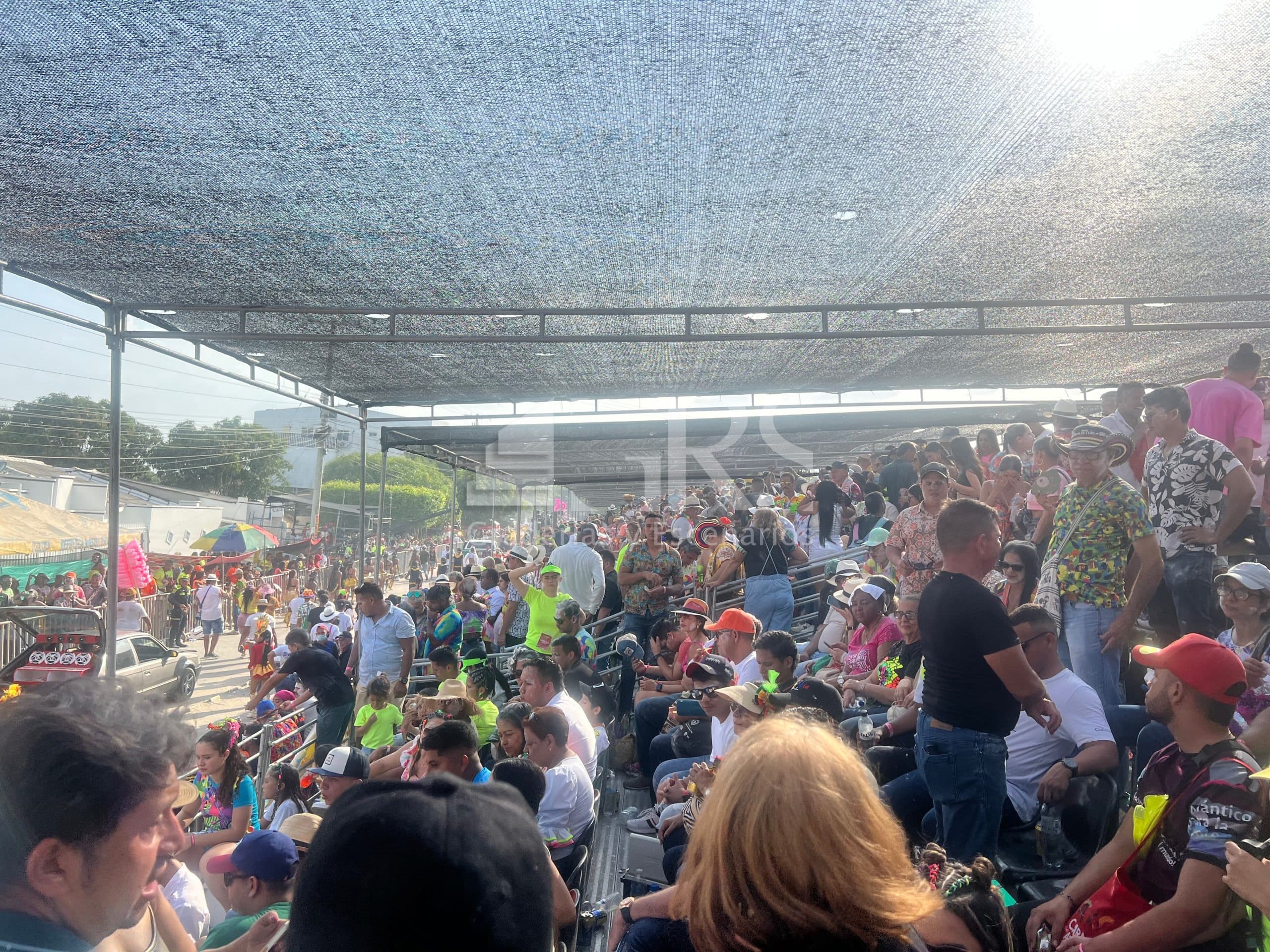 Alquiler de Graderías 65