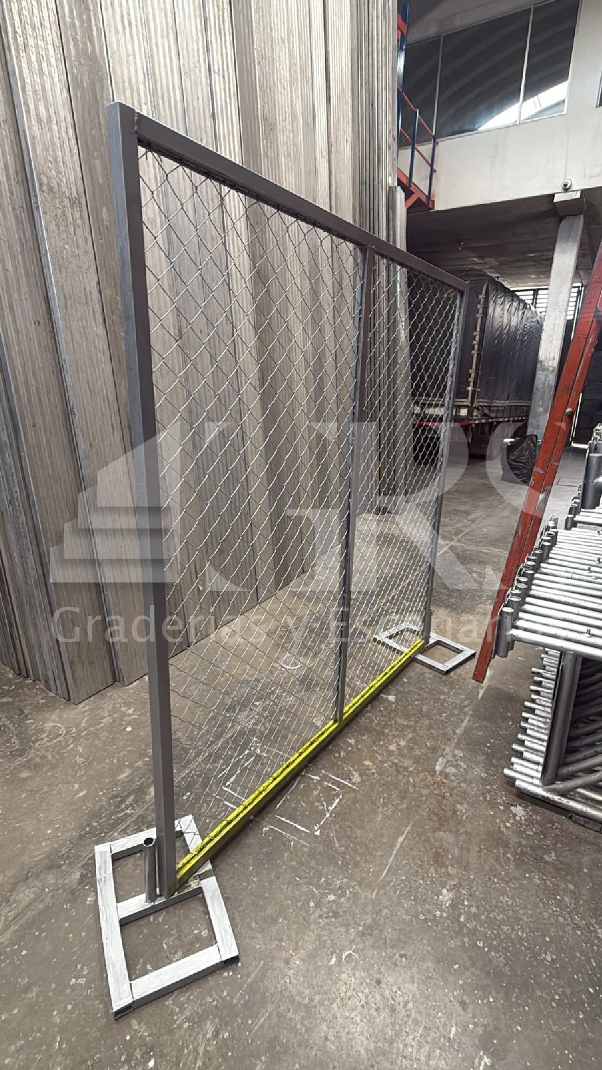 Vallas y Mallas de Encerramiento 3