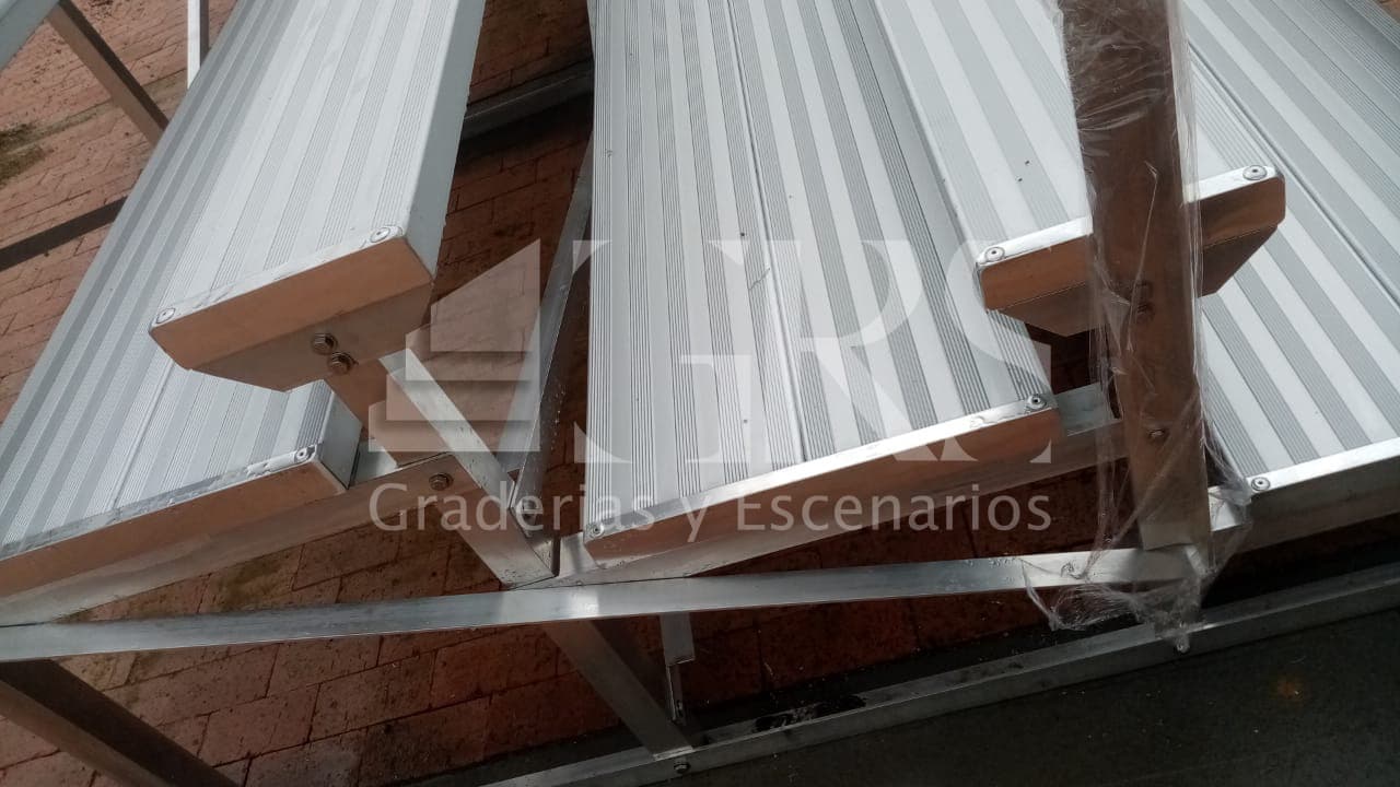 Venta de Graderías 30