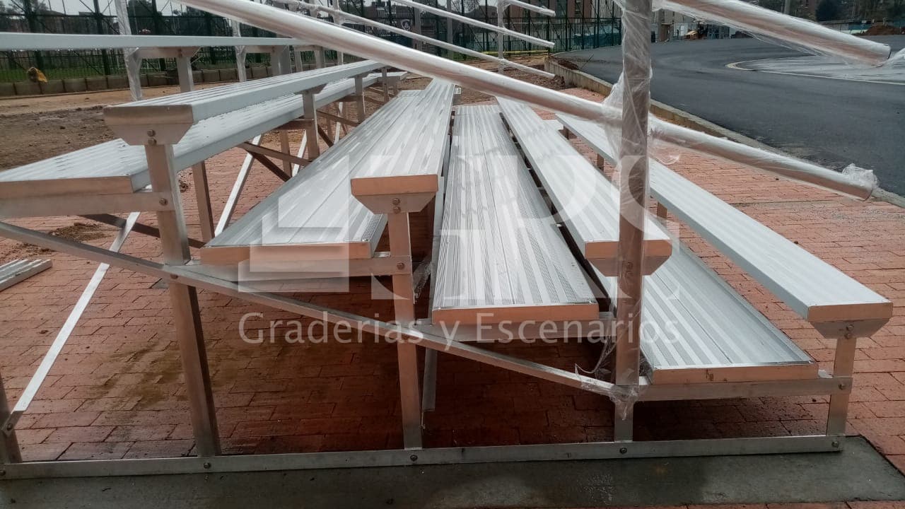 Venta de Graderías 32