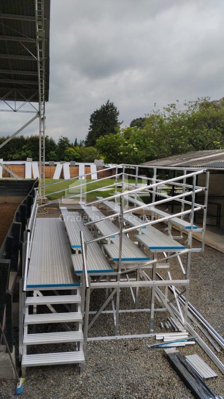 Venta de Graderías 44