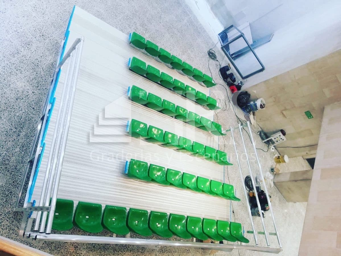 Venta de Graderías 69