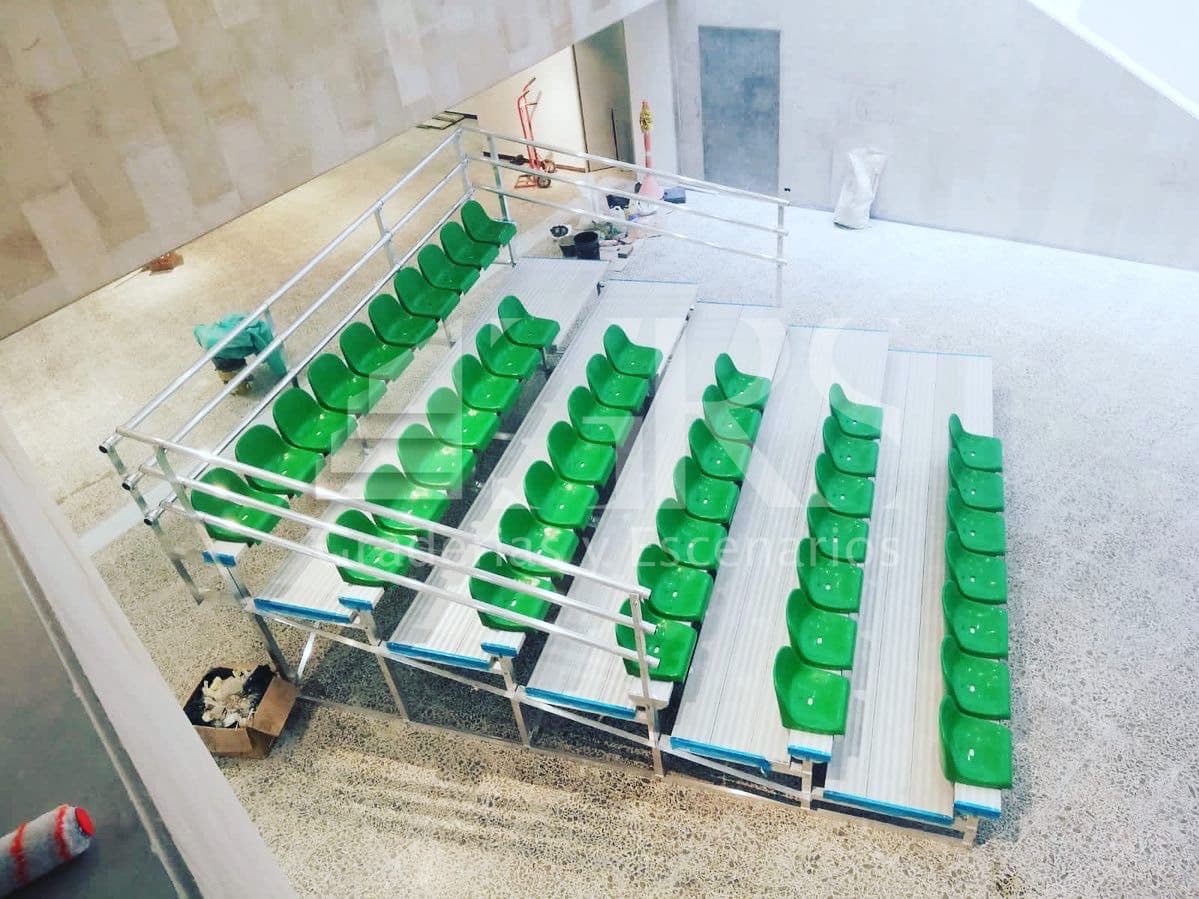 Venta de Graderías 76