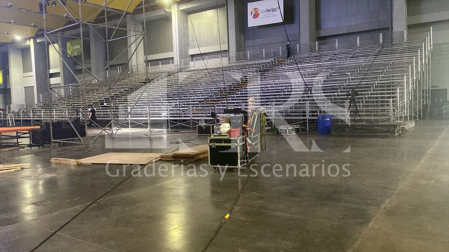 Fuxion 2024 Puerta de Oro 4